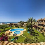 アパートホテル Clube Maria Luisa 3*