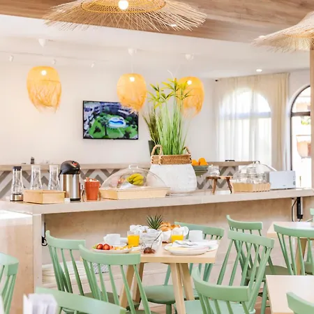 Clube Maria Luisa Appart hôtel